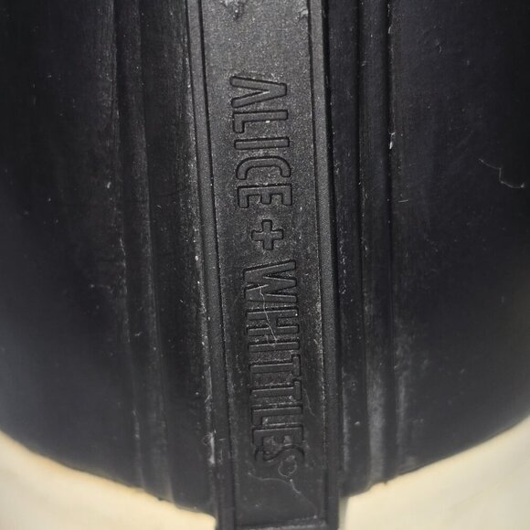 ALICE AND WHITTLES LEGACY MINIMALIST LOW CUT BLACK AND WHITE RAINBOOT 9 WOMENS - Picture 8 of 8